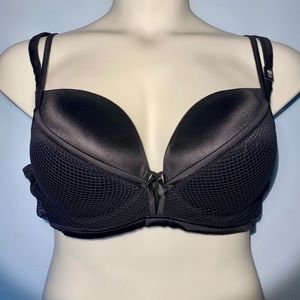 Push up plunge bra